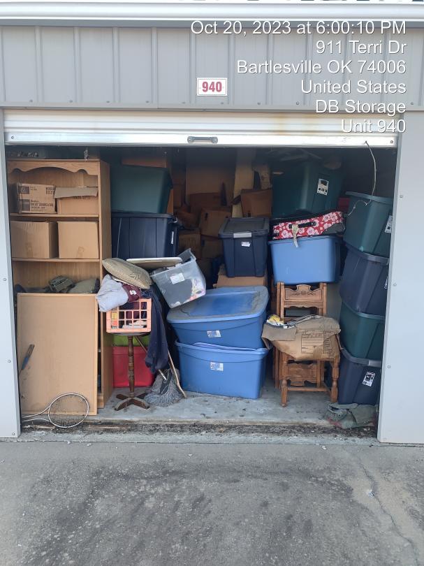 Storage Unit Auction in Bartlesville, OK at D & B Storage LLC